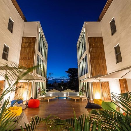 One Bay Residence - Apartment 2 - Apartment In Pereybere Pereybere Beach エクステリア 写真