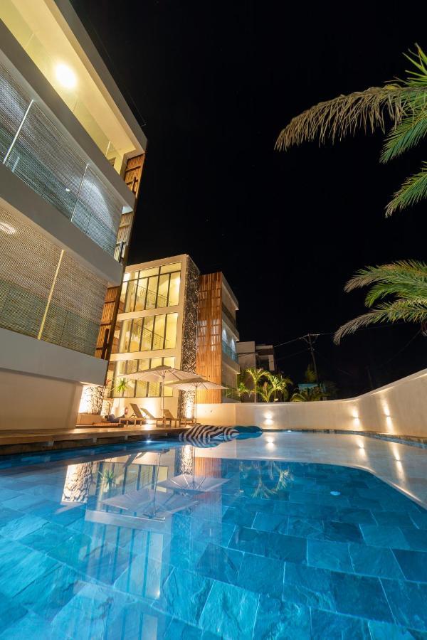 One Bay Residence - Apartment 2 - Apartment In Pereybere Pereybere Beach エクステリア 写真